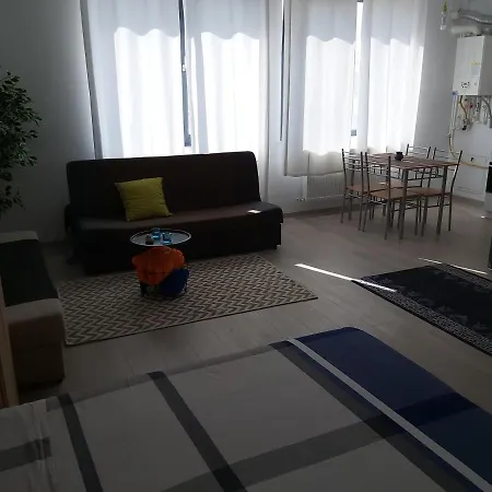 Loredana Apartament *