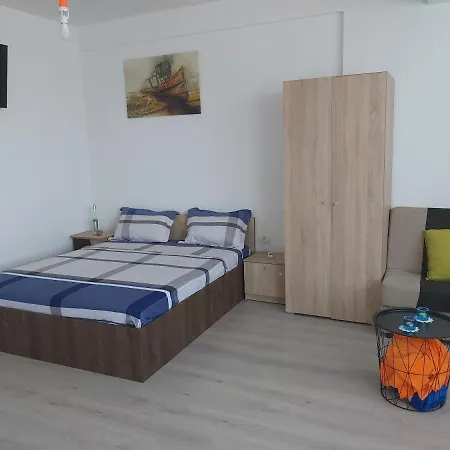 Loredana Apartament *
